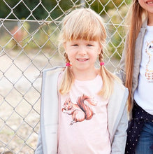 Laden Sie das Bild in den Galerie-Viewer, Individuelles T-Shirt von Kleine Spatzen